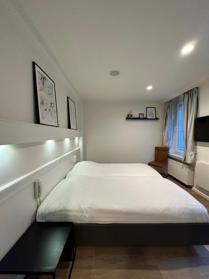 Beaux Arts Hotel Антверпен Екстериор снимка