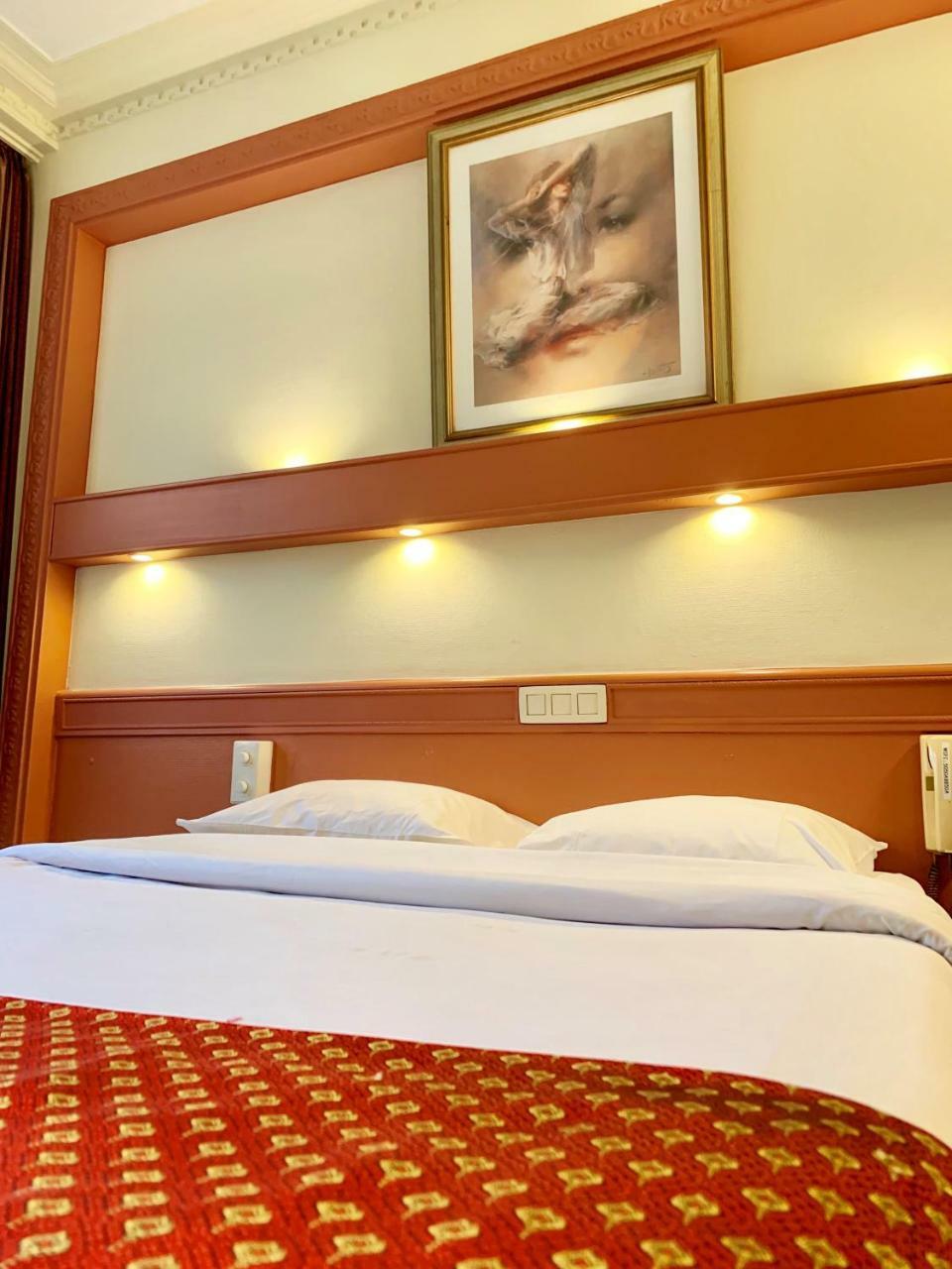 Beaux Arts Hotel Антверпен Екстериор снимка