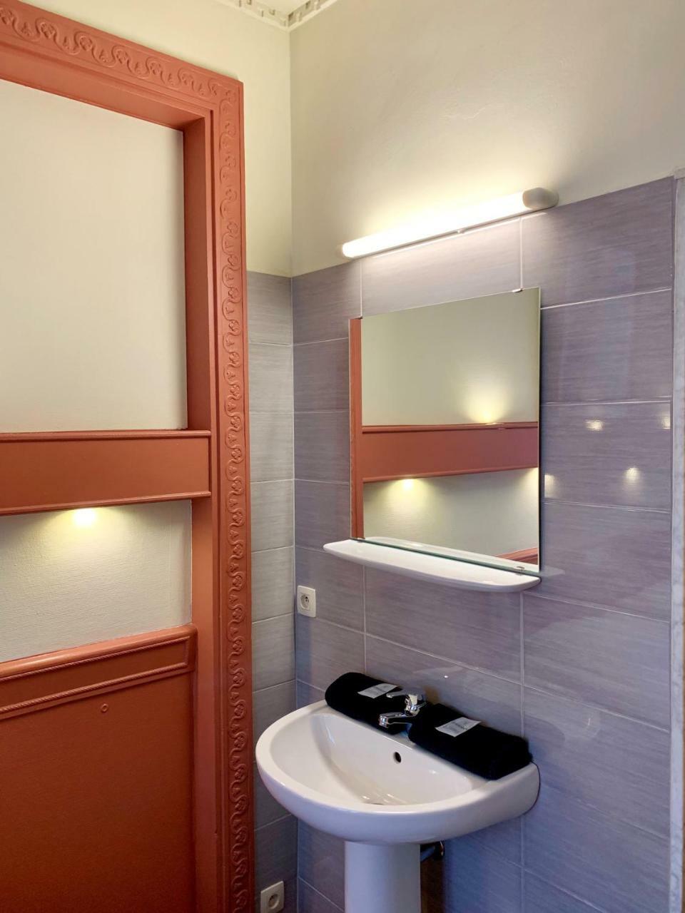Beaux Arts Hotel Антверпен Екстериор снимка